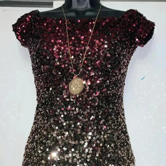 B.Smart /Red Sequins Juniors Dress-Size 1 - Picture 1 of 6